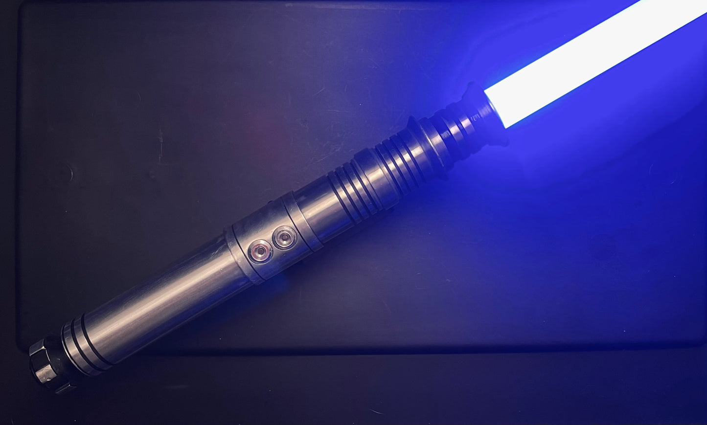 SF Fallen Master Lightsaber (Quartz / Neopixel)